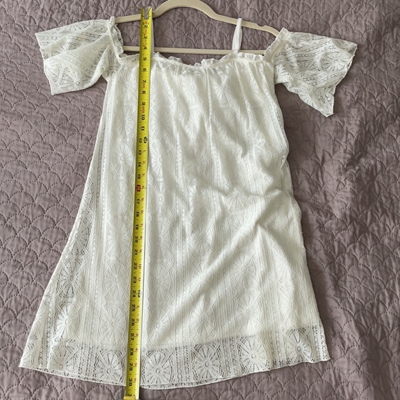 NWOT White Lacey cold shoulder dress XS from love, FIRE - Picture 8 of 9